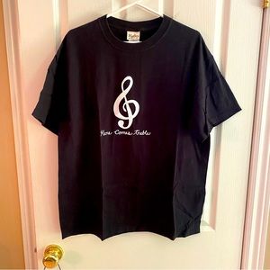 Hatley Here Comes Treble tee, music-lover t-shirt, black, Preowned.